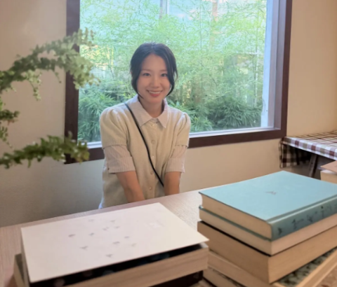 표지가 예뻐 한 번쯤 집어든 그 책… 200여 권의 얼굴을 만든 북디자이너 이다은