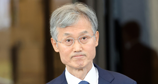 부친상 당한 조희대, 법사위 불출석…서영교 '법적 조치'