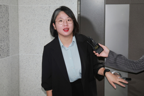 용혜인 