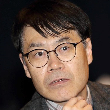 [매일칼럼-김교영] 돌아온 오디세우스, 길 잃은 정치