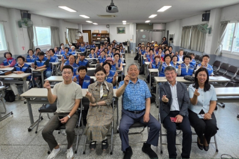 영주댐 노인일자리 14명서 200명으로 확대…지역 상생 '든든'
