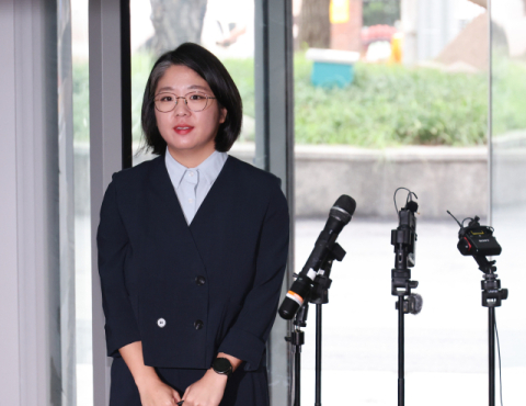 [속보] 용혜인, 의원직 사퇴 요구 질문에 