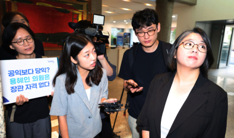 [속보] 용혜인, 정당보조금 질문에 '묵묵부답'…진보 청년정당도 