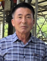 경남 한우 고급육 경진대회 거세우 부문 최우수상을 받은 합천군 박덕기 씨.