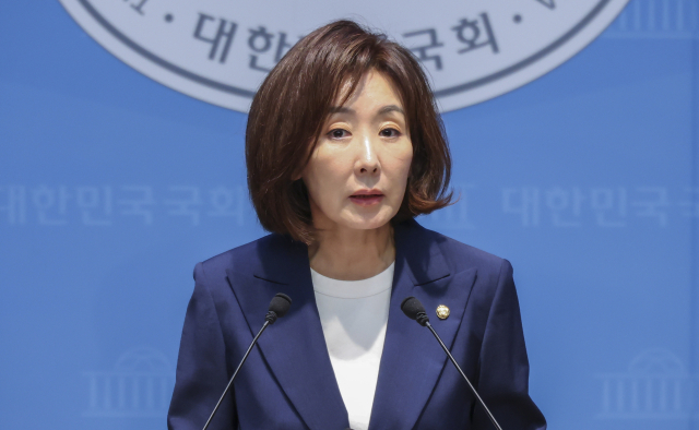 나경원, 李 겨냥 