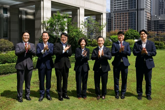 부산시의회 교육위원들이 SW·AI교육거점센터 운영 실태와 학교 현장 연계체계를 점검한다. [사진=부산시의회]