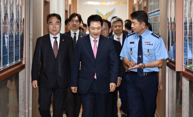 국힘 사관학교 통폐합 저지 총력전…국방장관 교체 국면 맞물려 '반격'