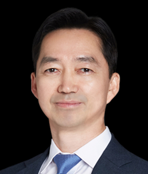 윤호중 행정안전부 장관은 7일 정부서울청사에서 브리핑을 열어 검찰 출신인 김지용 변호사를 초대 중대범죄수사청장 최종 후보로 이재명 대통령에게 제청할 계획이라고 밝혔다. 연합뉴스
