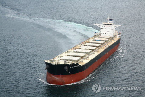 수주는 쌓이는데 주가는 왜 제자리…조선주, 언제 움직일까 