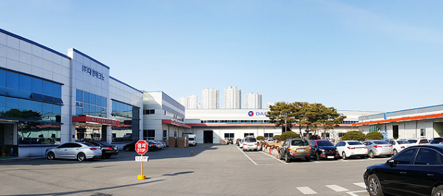 1천300여 종의 핵심 전장 부품을 생산하며 50여 년 구미 제조업의 맥을 잇고 있는 ㈜대경테크노 사업장 전경. 대경테크노 제공