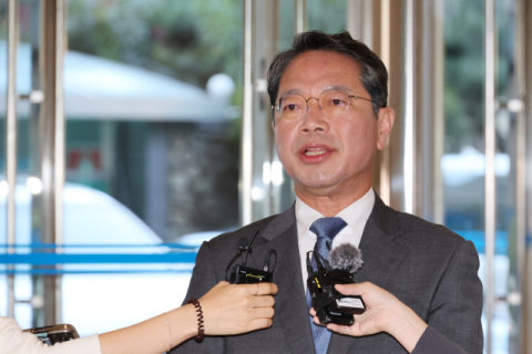 李 치적 내세우는 자본시장 개혁, 정면으로 거스르는 '김승원 사태'