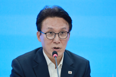 김민석 