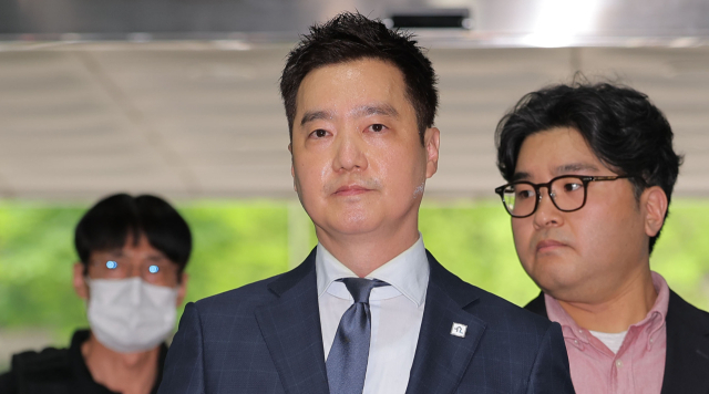 '김수현 명예훼손' 김세의…검찰, 1억7천만원 자산 동결