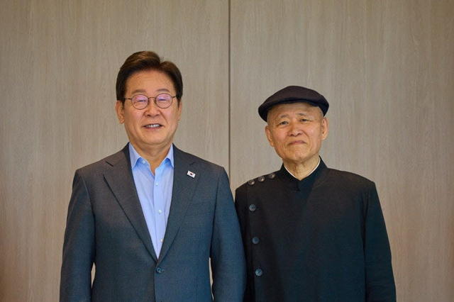 이재명 대통령이 지난 2025년 7월 24일 도올과 오찬을 가진 모습. 연합뉴스