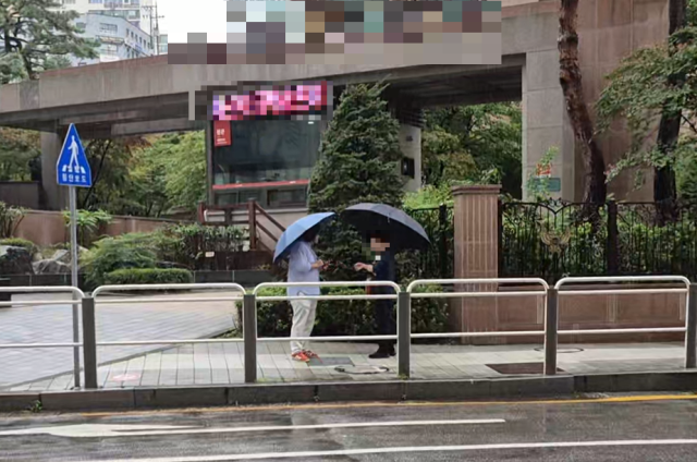 지각에 출근 대신 골프장…판사님은 '천룡인'인가?