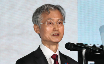 靑 '대법관 재제청' 압박에도…조희대 