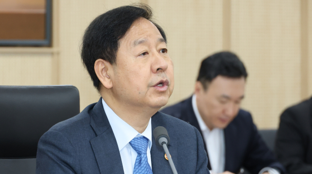 정부, 유류세 인하 11월 말까지…
