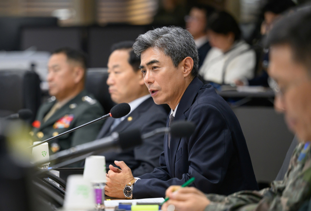 강신철 국방부 장관이 22일 합동참모본부 작전지휘실에서 열린 전군주요지휘관회의에서 발언하고 있다. 연합뉴스