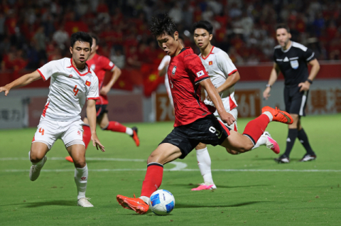 한국 남자축구, 베트남 4-0 완파…아시안게임 4연패까지 2승