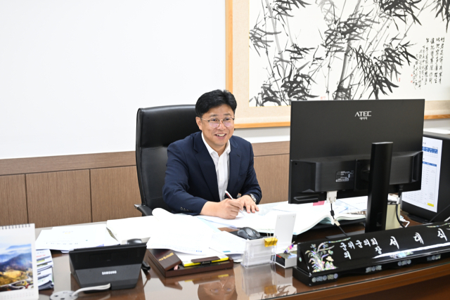서대식 대구 군위군의회 의장은 