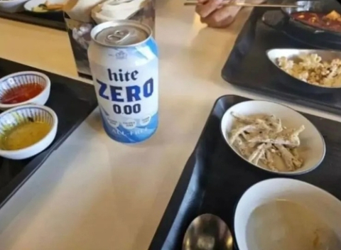 구내식당 무알코올 맥주 32% 늘었다…군부대도 치킨에 '건배'