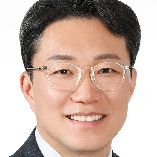 [신창환 칼럼] 시끄러운 대학다운 대학