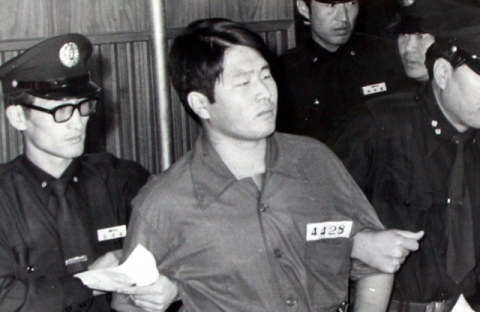 52년 전 육영수 여사 저격범 직접 수사한 검사…