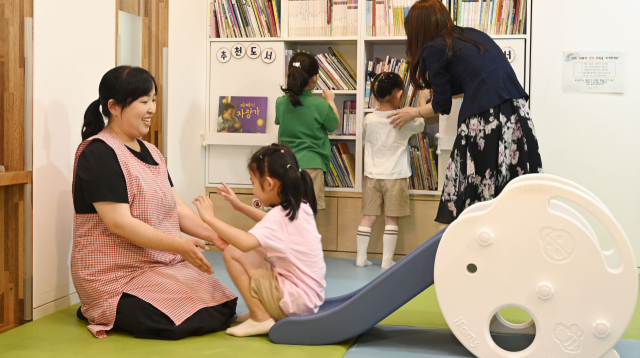 9월 이후 출생 아이, 18세까지 年 120만원 받는다
