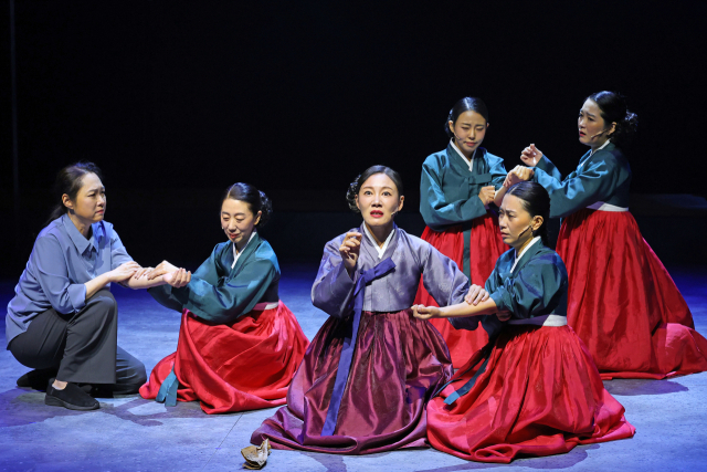 푸른점의 진주 사진, 김명집