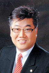 김명찬 해외동포 세계지도자협의회 이사장