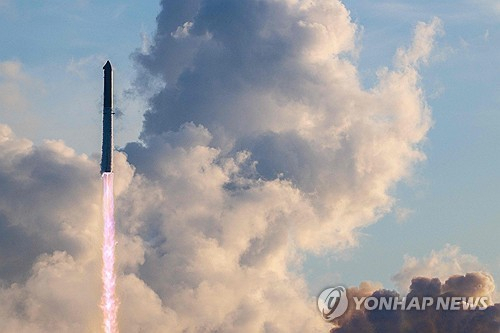 볼로디미르 젤렌스키 우크라이나 대통령이 러시아의 자체 위성 인터넷 