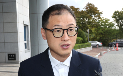 '선거법 위반' 김상욱 시장 경찰 출석…