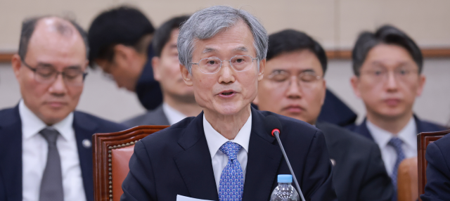선서 거부한 조희대 