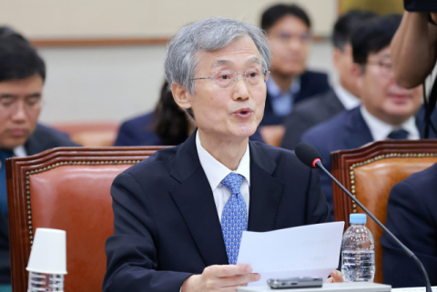 [삼권분립 위기] 정면반박 '꼿꼿' 조희대…민주당 의원들 핏대 세웠다