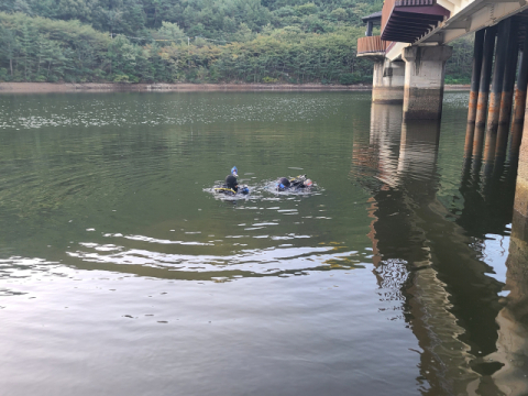 대구 수성구 저수지서 SUV 추락…여성 1명 숨져