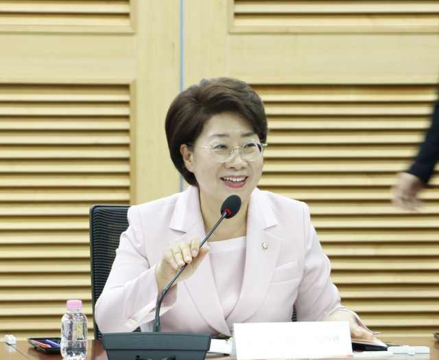 백신 피해보상금의 8배 넘는 비용으로 소송…이달희 