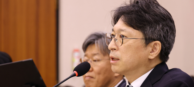 공공기관 이전은 지방에 떠넘기고…기업 지원엔 국비?