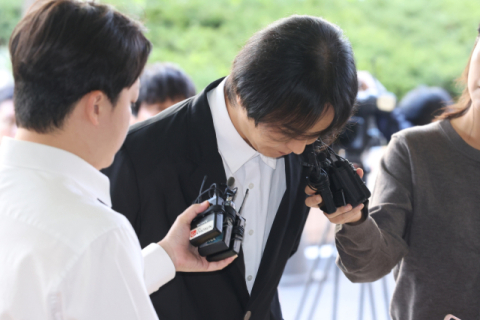 '102일 무단이탈' 송민호, 자필 사과문…