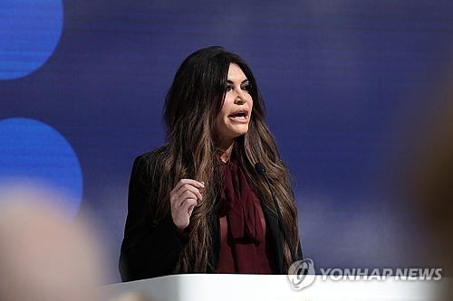 킴벌리 길포일 주그리스 미국 대사가 공식 행사에 참석하고 있다. 연합뉴스