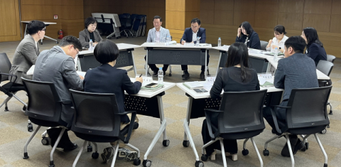 샤인머스켓 가격 하락에 김천시 대책 마련…품종 다양화·유통 개선·수출 확대