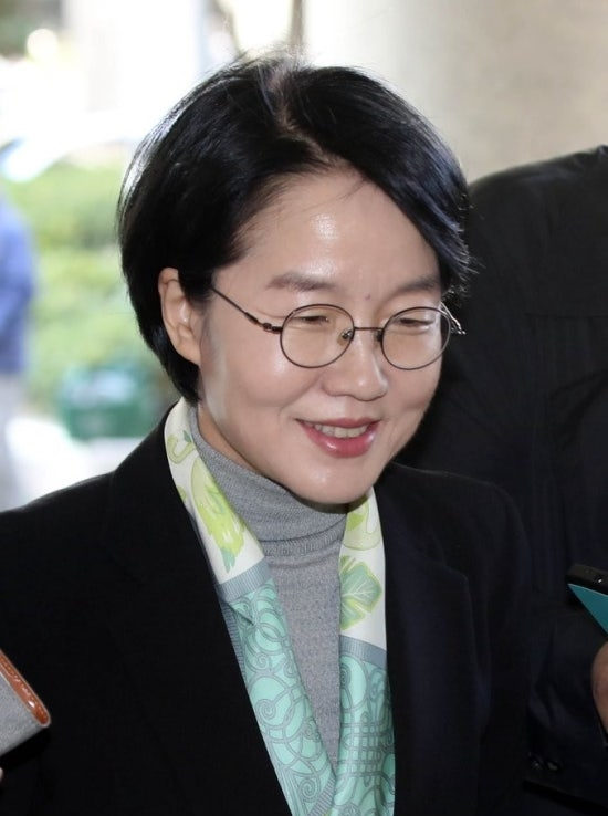 청와대 최초의 여성 대변인 기록을 쓴 김대중 정부 박선숙 대변인. 연합뉴스