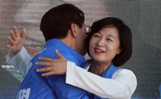 추미애가 '키' 쥔 경기도 국감?…李 과거 도정 터나