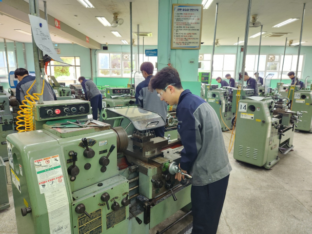 경북기계공고는 2028학년도부터 