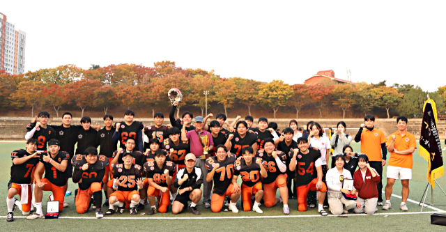 제36회 대구경북 대학 미식축구 선수권대회 추계리그 정상에 오른 경북대 오렌지 파이터스. 대구경북 미식축구협회 제공