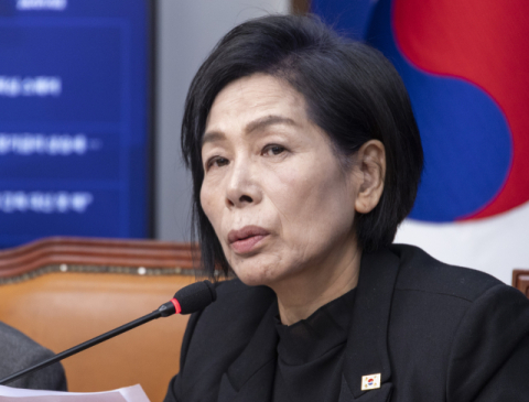 최민희, 영화관람료 인하 추진 시사 