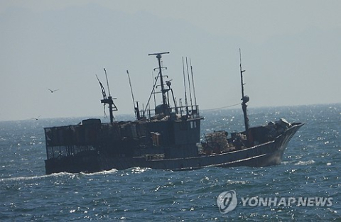 한·중 서해 불법어업 공동 순시 4년 만에 재개…17일까지 잠정조치수역 순찰