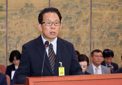 국회 국감장서도 이어진 '암살자(들)' 논란…영화진흥위원장 