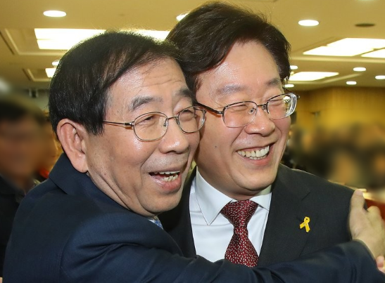 고 박원순 전 서울시장, 이재명 대통령. 자료사진 연합뉴스