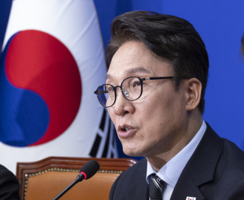 민주당, 신천지 교인 집단 당원 가입 확인