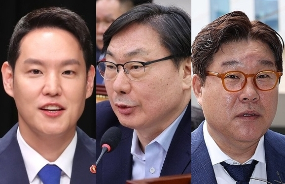 김광민, 김한규에 